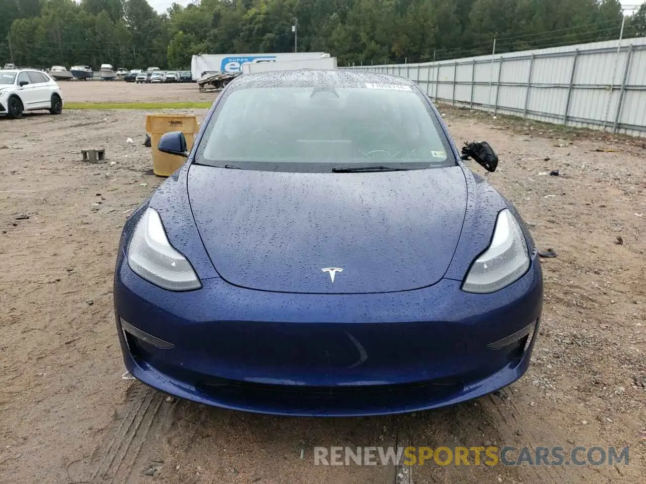 5 Photograph of a damaged car 5YJ3E1EA2NF190284 TESLA MODEL 3 2022