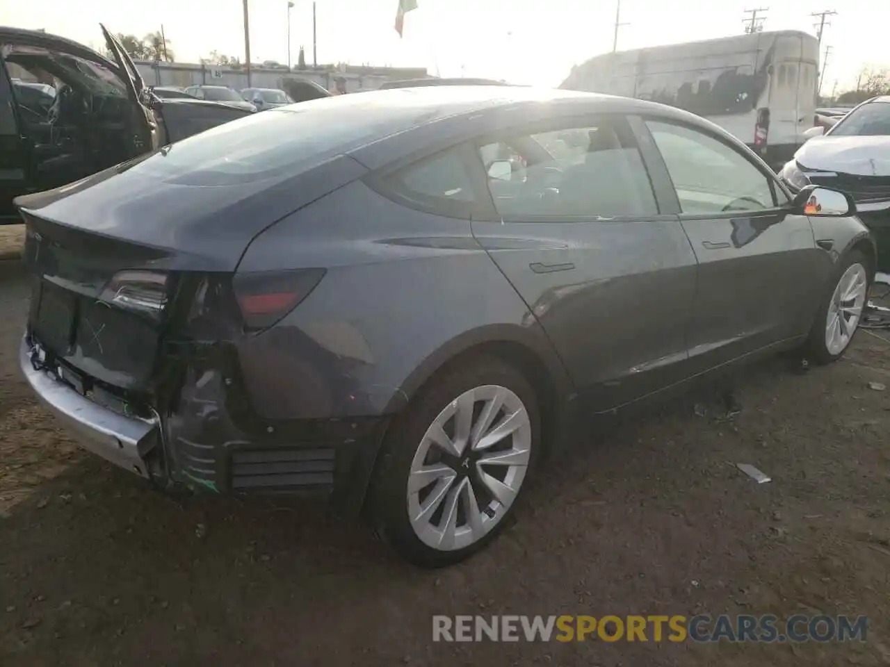 3 Photograph of a damaged car 5YJ3E1EA2NF191418 TESLA MODEL 3 2022