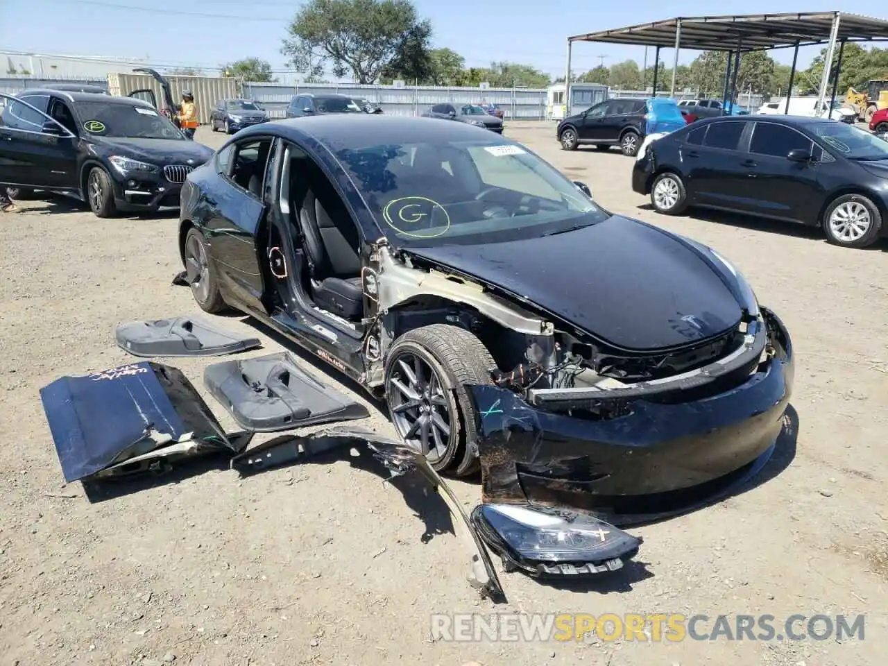 1 Photograph of a damaged car 5YJ3E1EA2NF193069 TESLA MODEL 3 2022