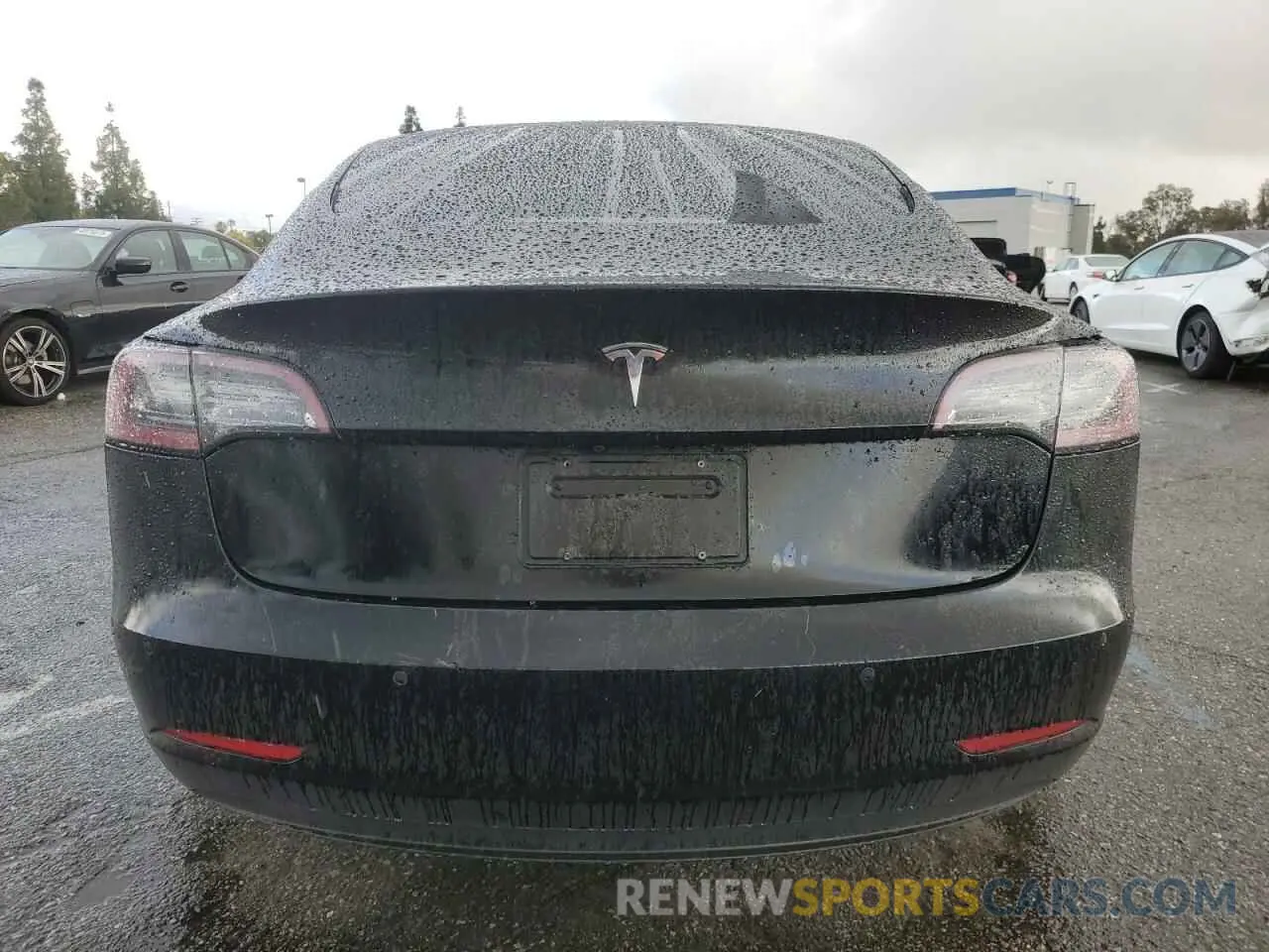 6 Photograph of a damaged car 5YJ3E1EA2NF234039 TESLA MODEL 3 2022