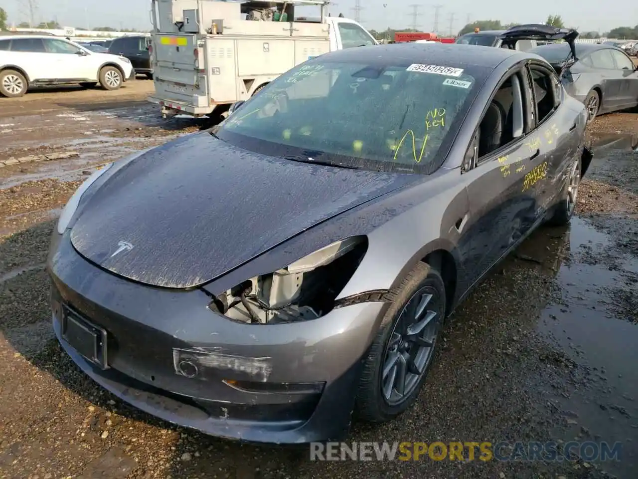 2 Photograph of a damaged car 5YJ3E1EA2NF286156 TESLA MODEL 3 2022