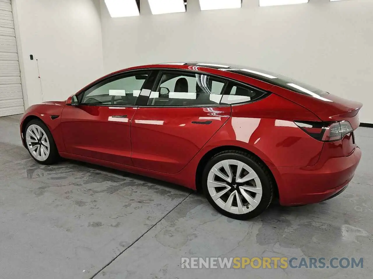2 Photograph of a damaged car 5YJ3E1EA2NF289980 TESLA MODEL 3 2022