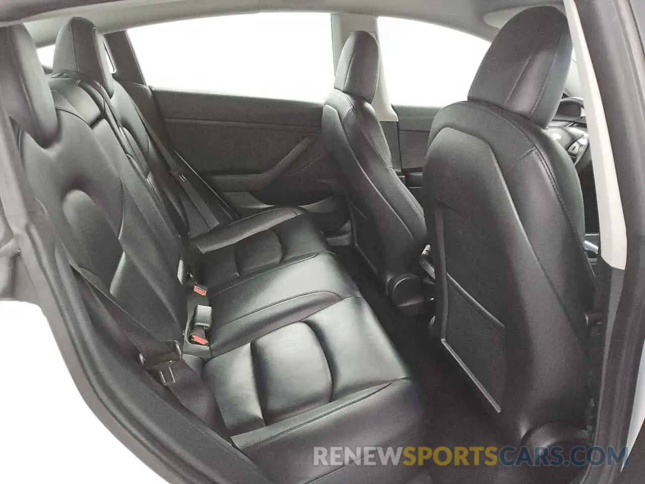 10 Photograph of a damaged car 5YJ3E1EA2NF290109 TESLA MODEL 3 2022