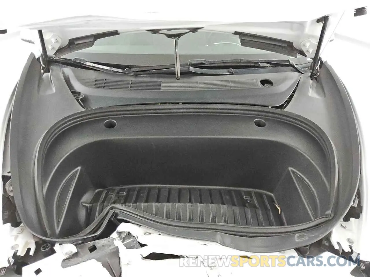 11 Photograph of a damaged car 5YJ3E1EA2NF290109 TESLA MODEL 3 2022