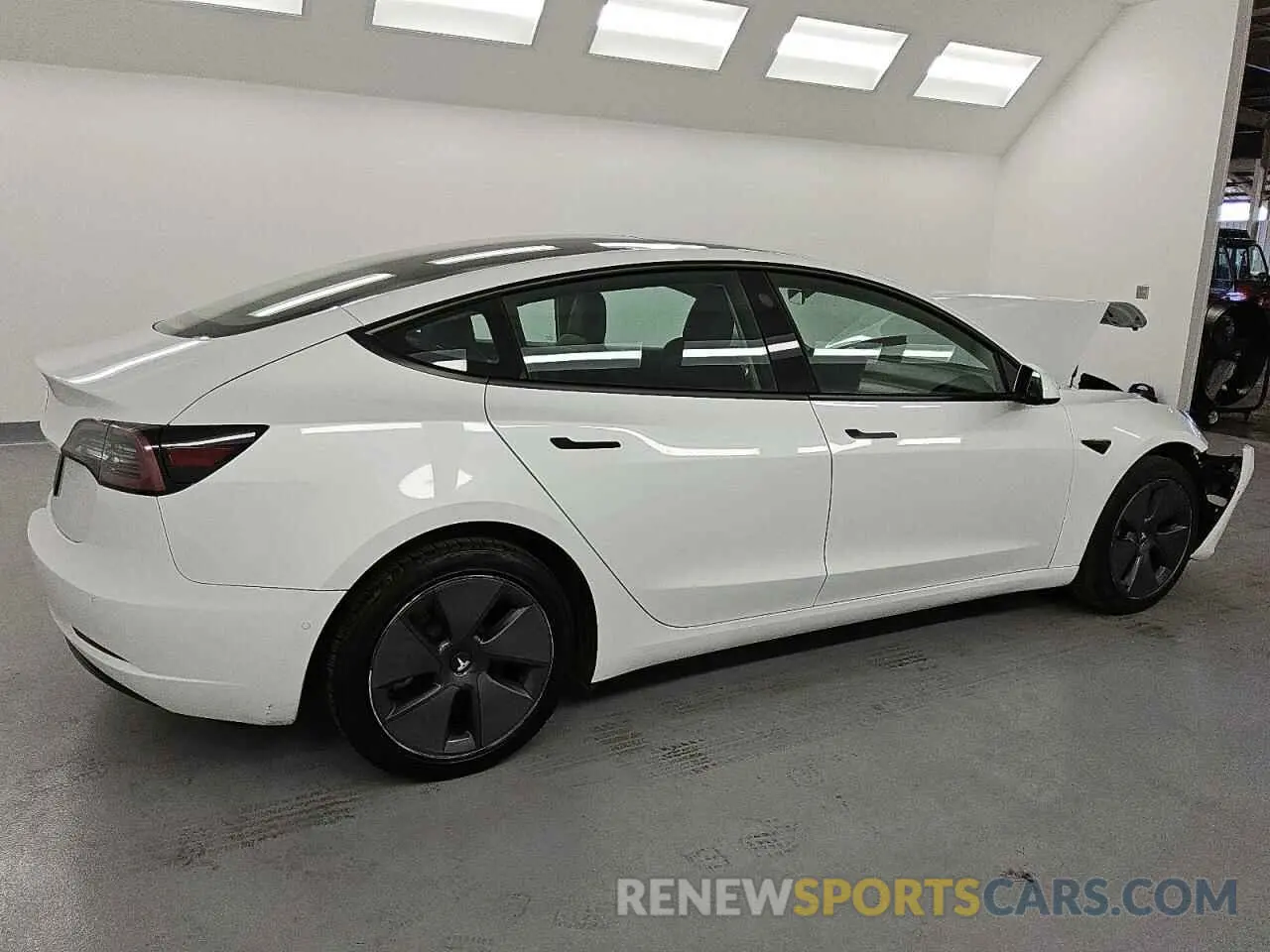 3 Photograph of a damaged car 5YJ3E1EA2NF290109 TESLA MODEL 3 2022