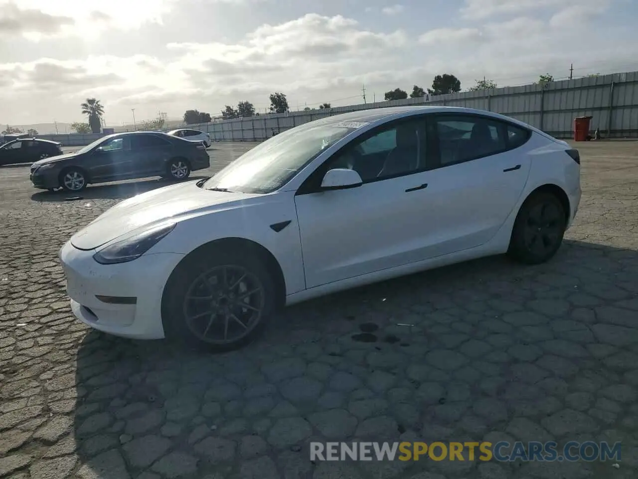 1 Photograph of a damaged car 5YJ3E1EA2NF290515 TESLA MODEL 3 2022