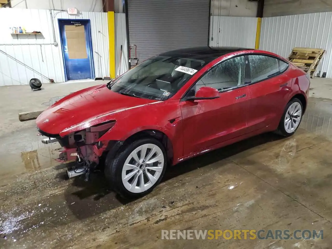 1 Photograph of a damaged car 5YJ3E1EA2NF303652 TESLA MODEL 3 2022