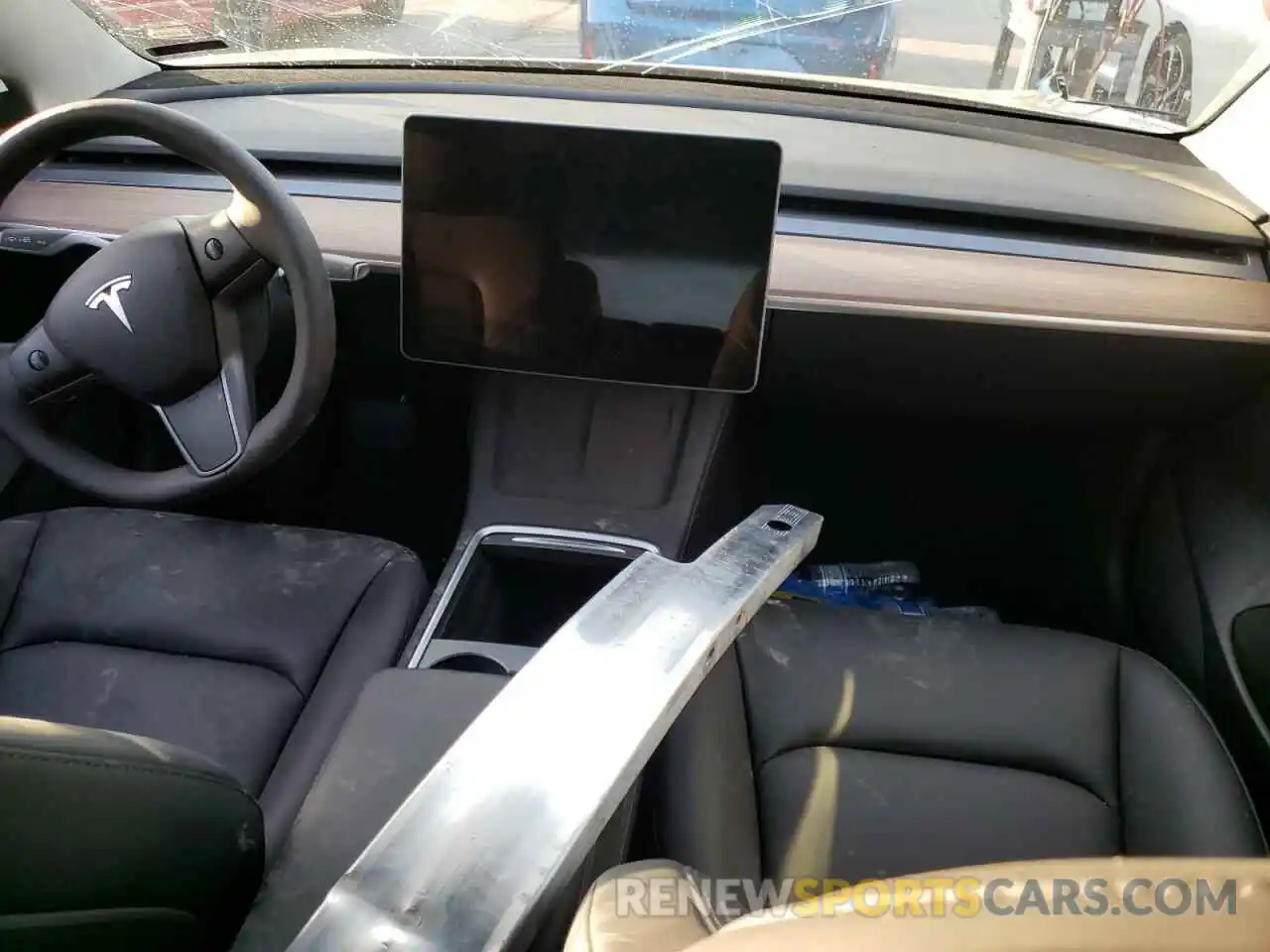 8 Photograph of a damaged car 5YJ3E1EA2NF304400 TESLA MODEL 3 2022