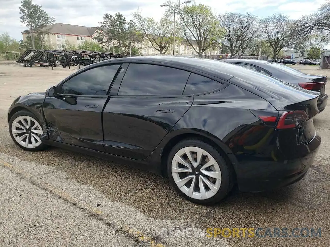 2 Photograph of a damaged car 5YJ3E1EA2NF304686 TESLA MODEL 3 2022