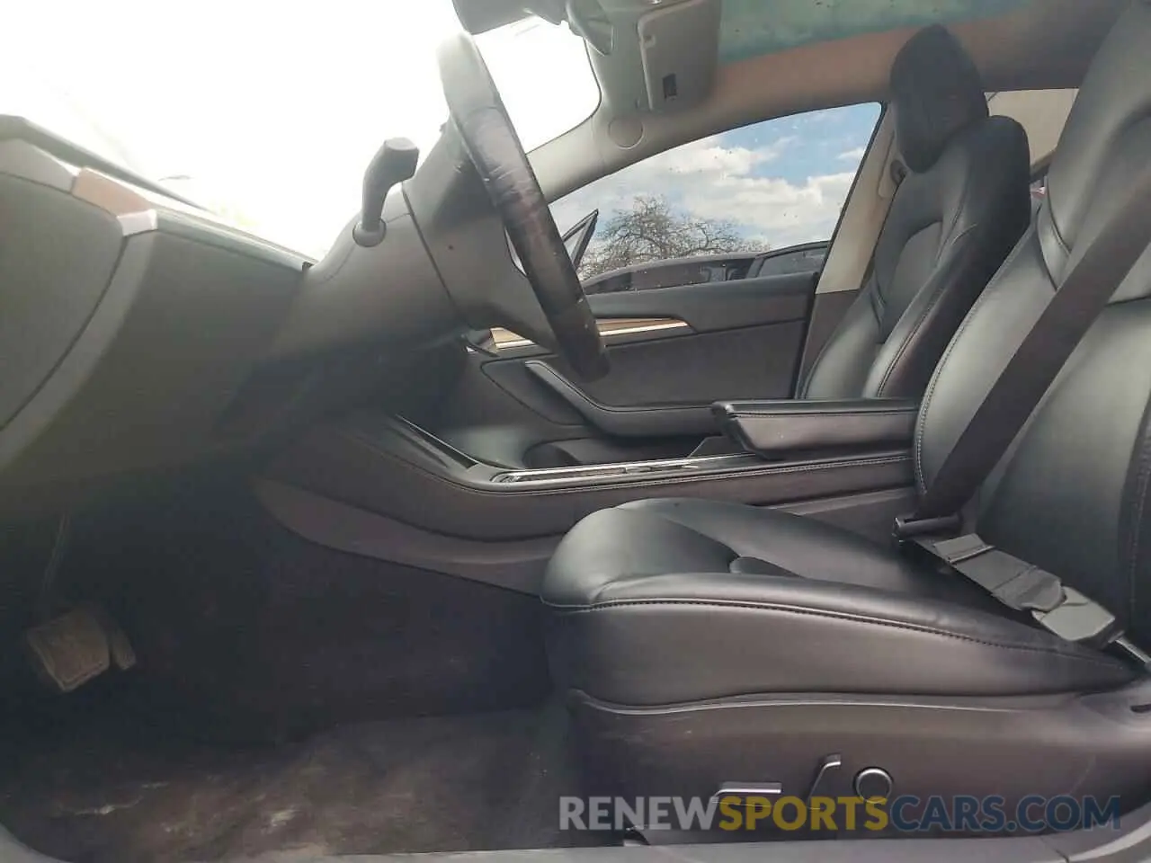 7 Photograph of a damaged car 5YJ3E1EA2NF304686 TESLA MODEL 3 2022