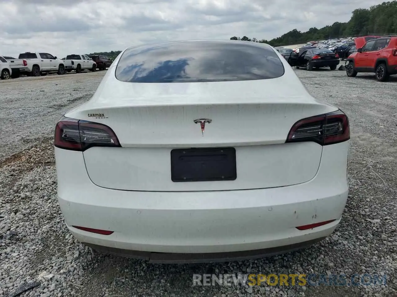 6 Photograph of a damaged car 5YJ3E1EA2NF314280 TESLA MODEL 3 2022