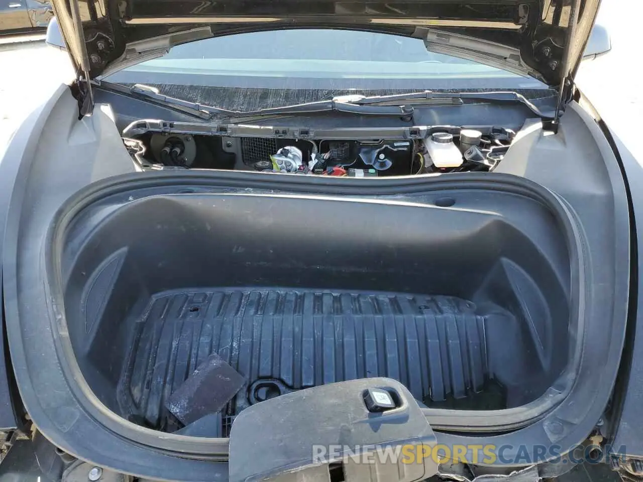 11 Photograph of a damaged car 5YJ3E1EA2NF317860 TESLA MODEL 3 2022