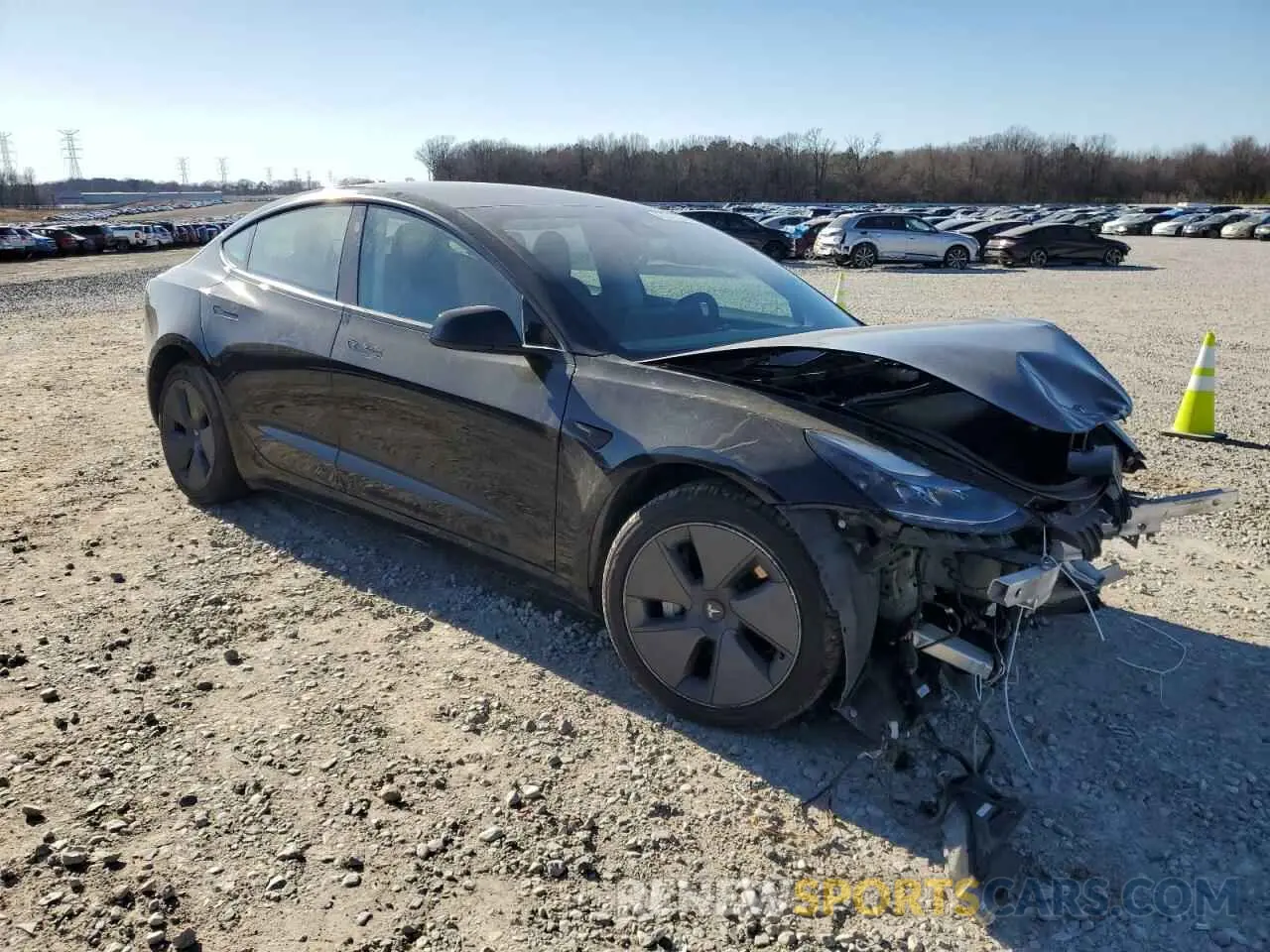 4 Photograph of a damaged car 5YJ3E1EA2NF317860 TESLA MODEL 3 2022
