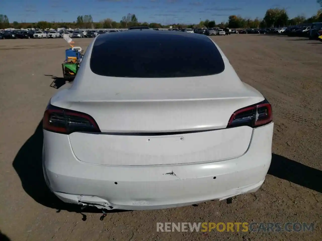 6 Photograph of a damaged car 5YJ3E1EA2NF327692 TESLA MODEL 3 2022