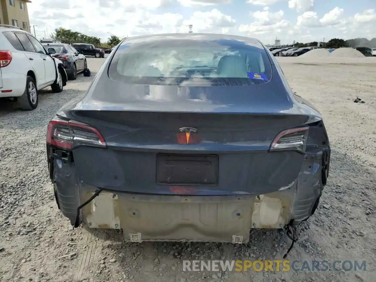 6 Photograph of a damaged car 5YJ3E1EA2NF343763 TESLA MODEL 3 2022