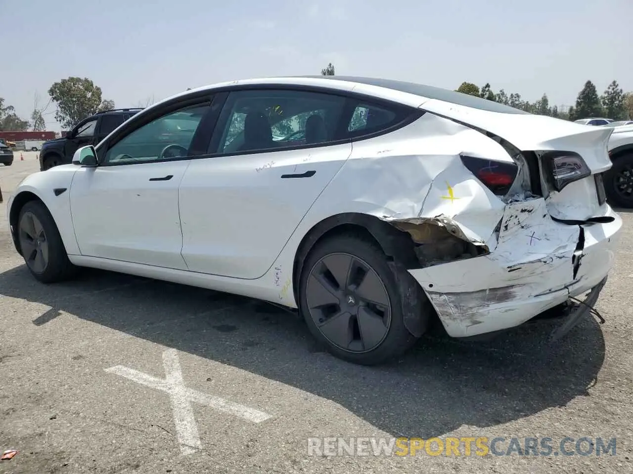 2 Photograph of a damaged car 5YJ3E1EA2NF345366 TESLA MODEL 3 2022