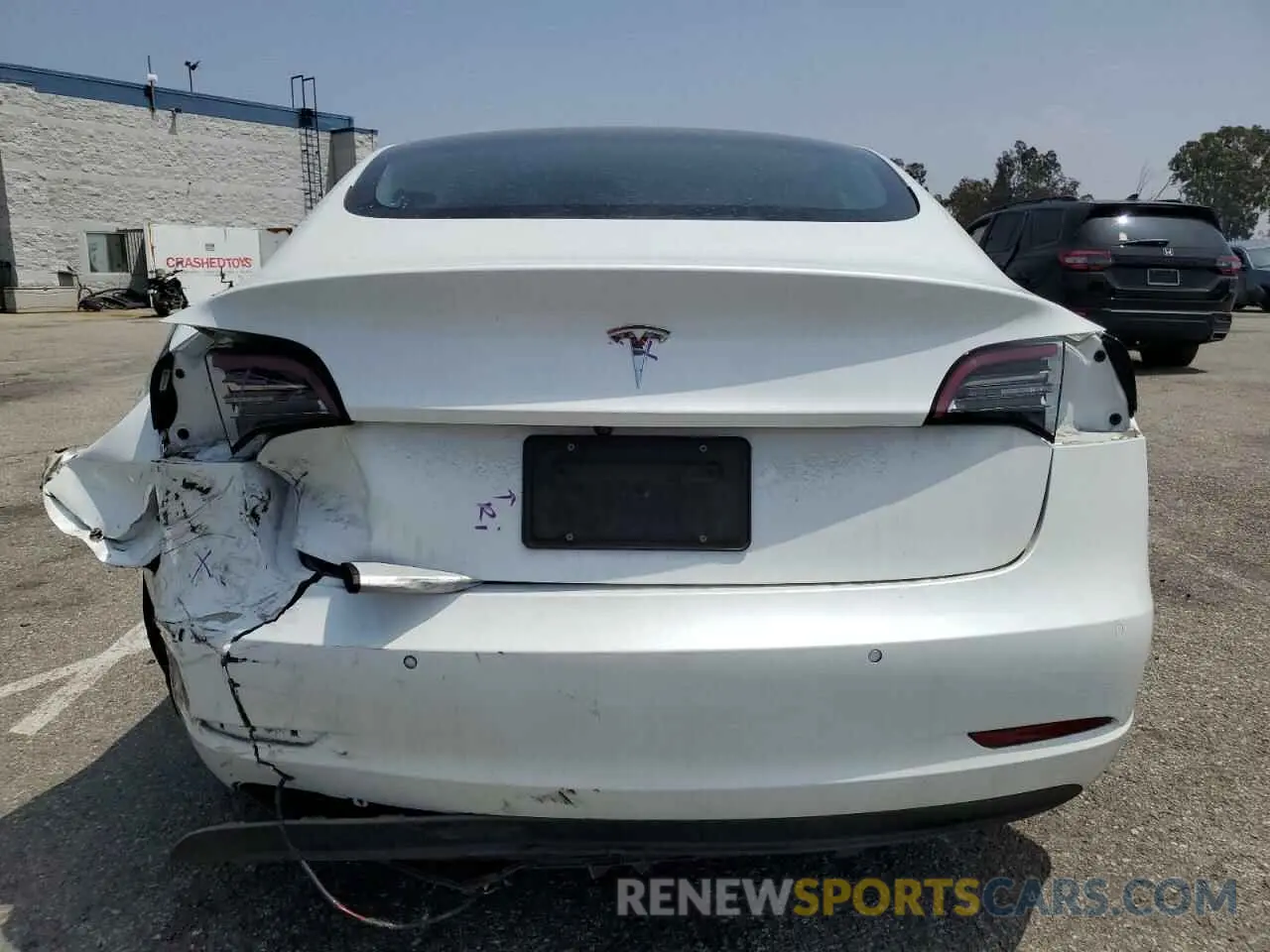 6 Photograph of a damaged car 5YJ3E1EA2NF345366 TESLA MODEL 3 2022