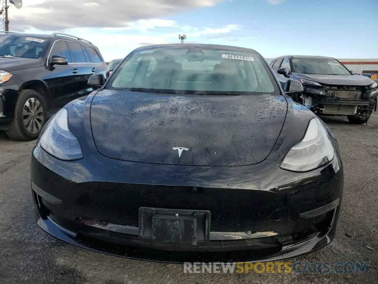 5 Photograph of a damaged car 5YJ3E1EA2NF368758 TESLA MODEL 3 2022
