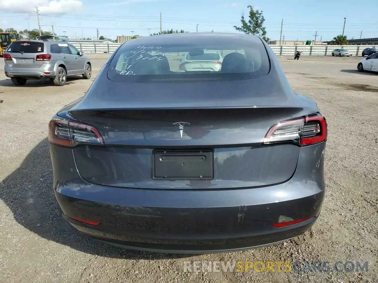 6 Photograph of a damaged car 5YJ3E1EA2NF369084 TESLA MODEL 3 2022