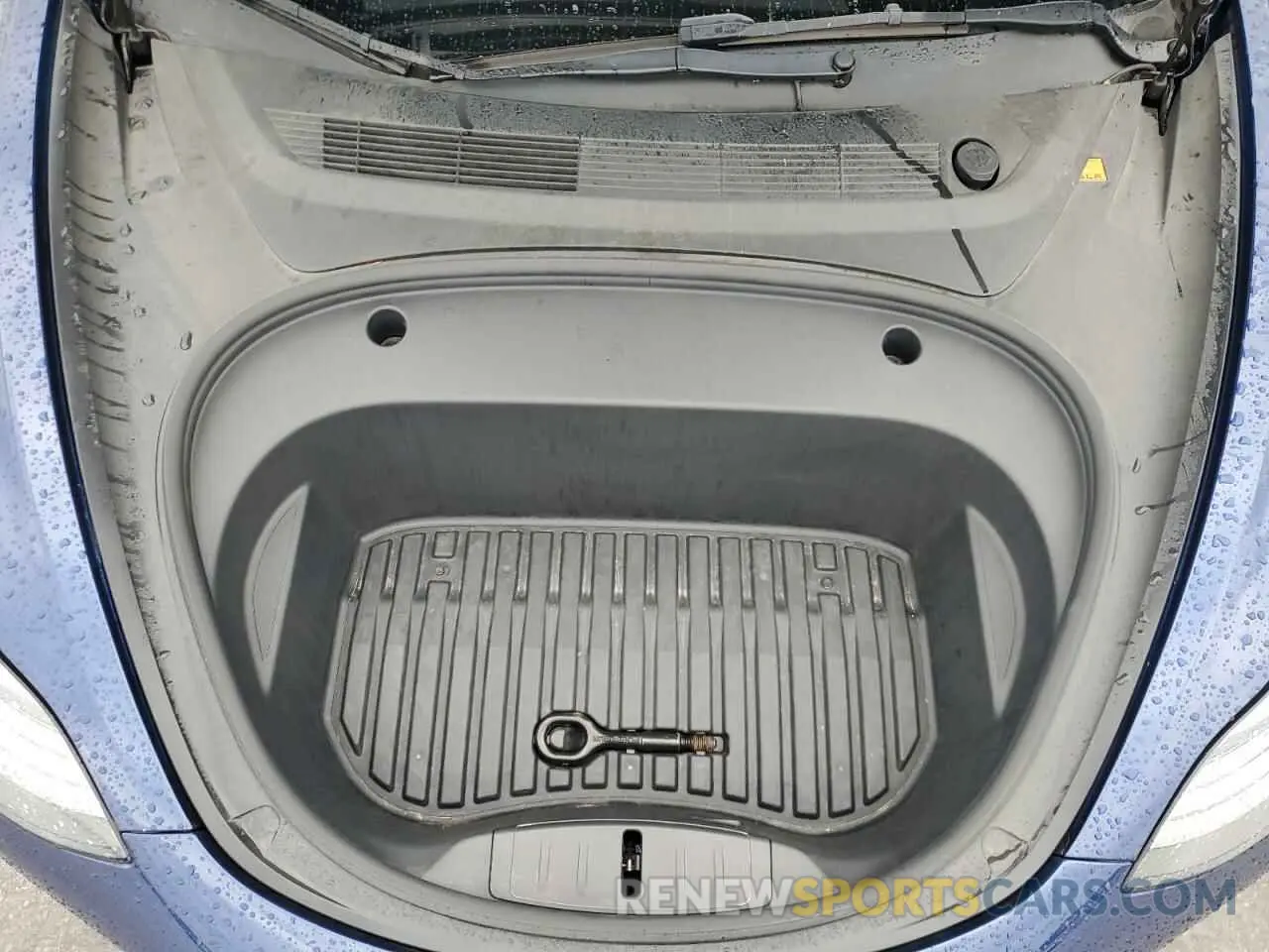 11 Photograph of a damaged car 5YJ3E1EA2NF369893 TESLA MODEL 3 2022