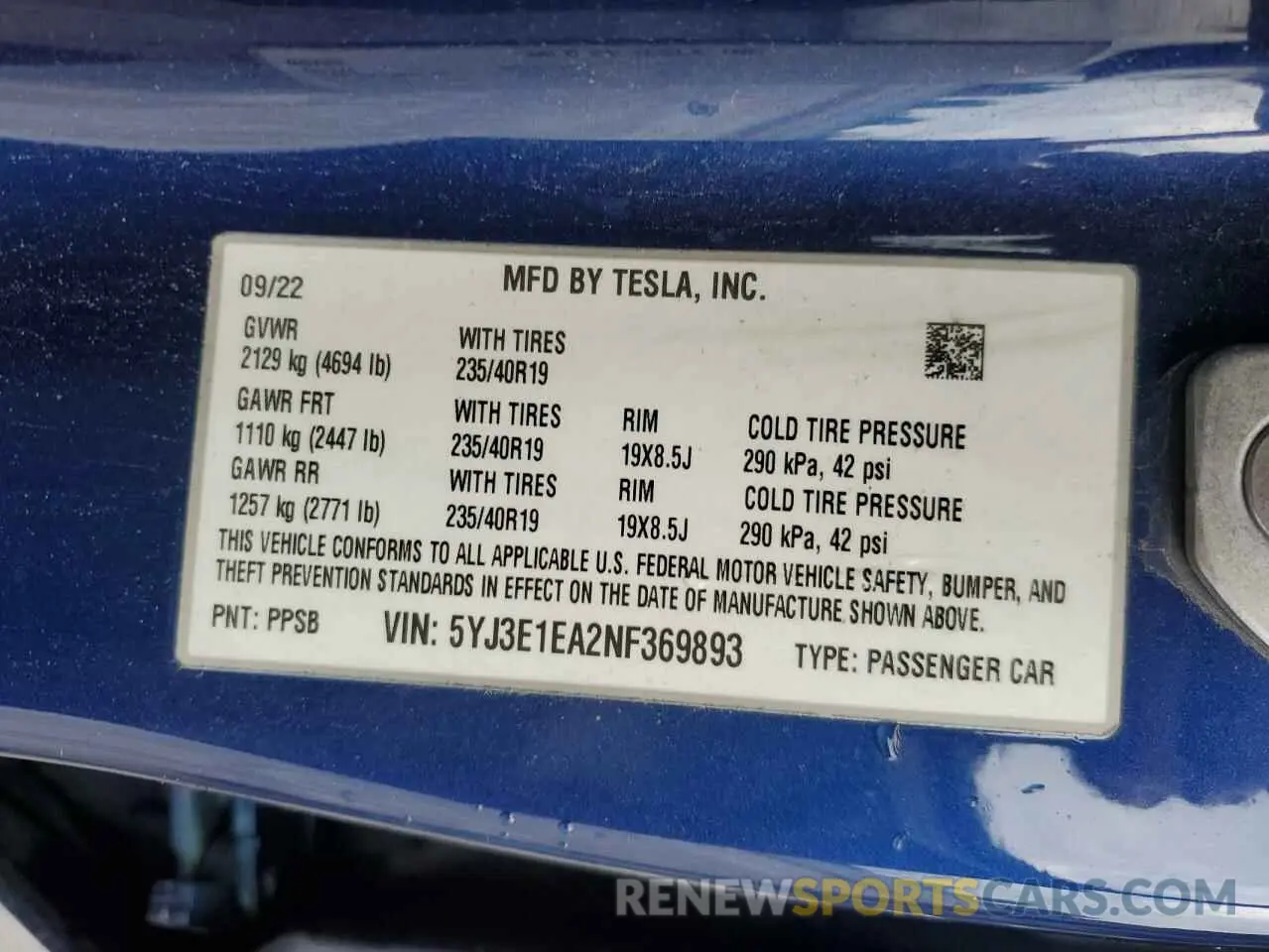 12 Photograph of a damaged car 5YJ3E1EA2NF369893 TESLA MODEL 3 2022