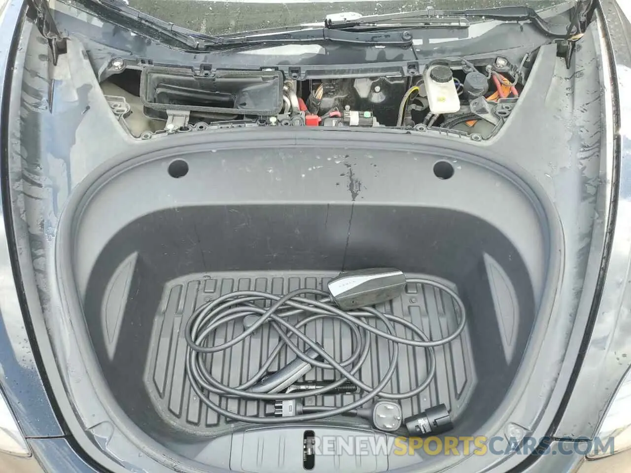 11 Photograph of a damaged car 5YJ3E1EA2NF370204 TESLA MODEL 3 2022