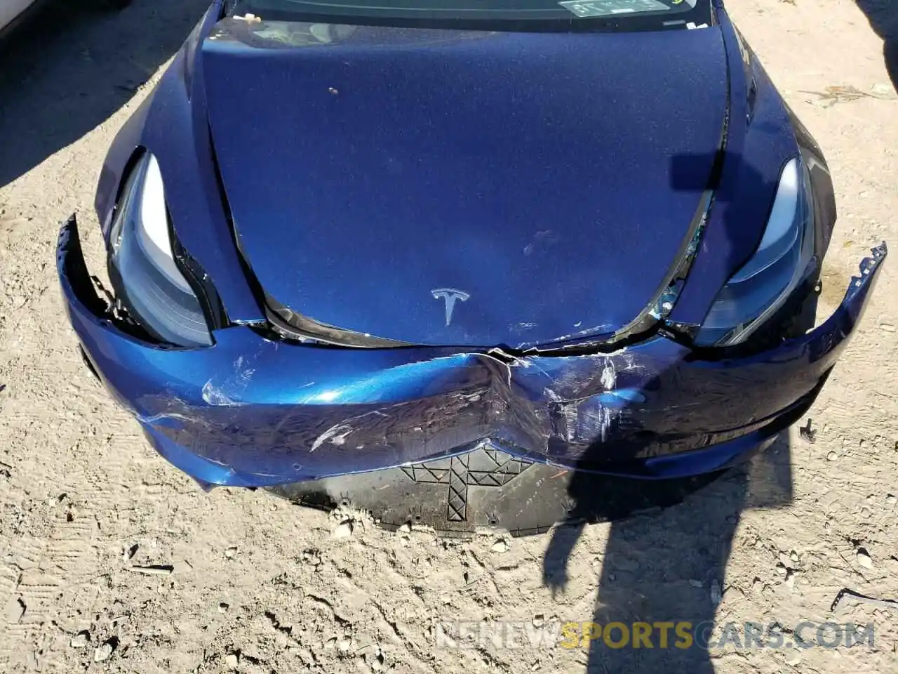 7 Photograph of a damaged car 5YJ3E1EA2NF370722 TESLA MODEL 3 2022