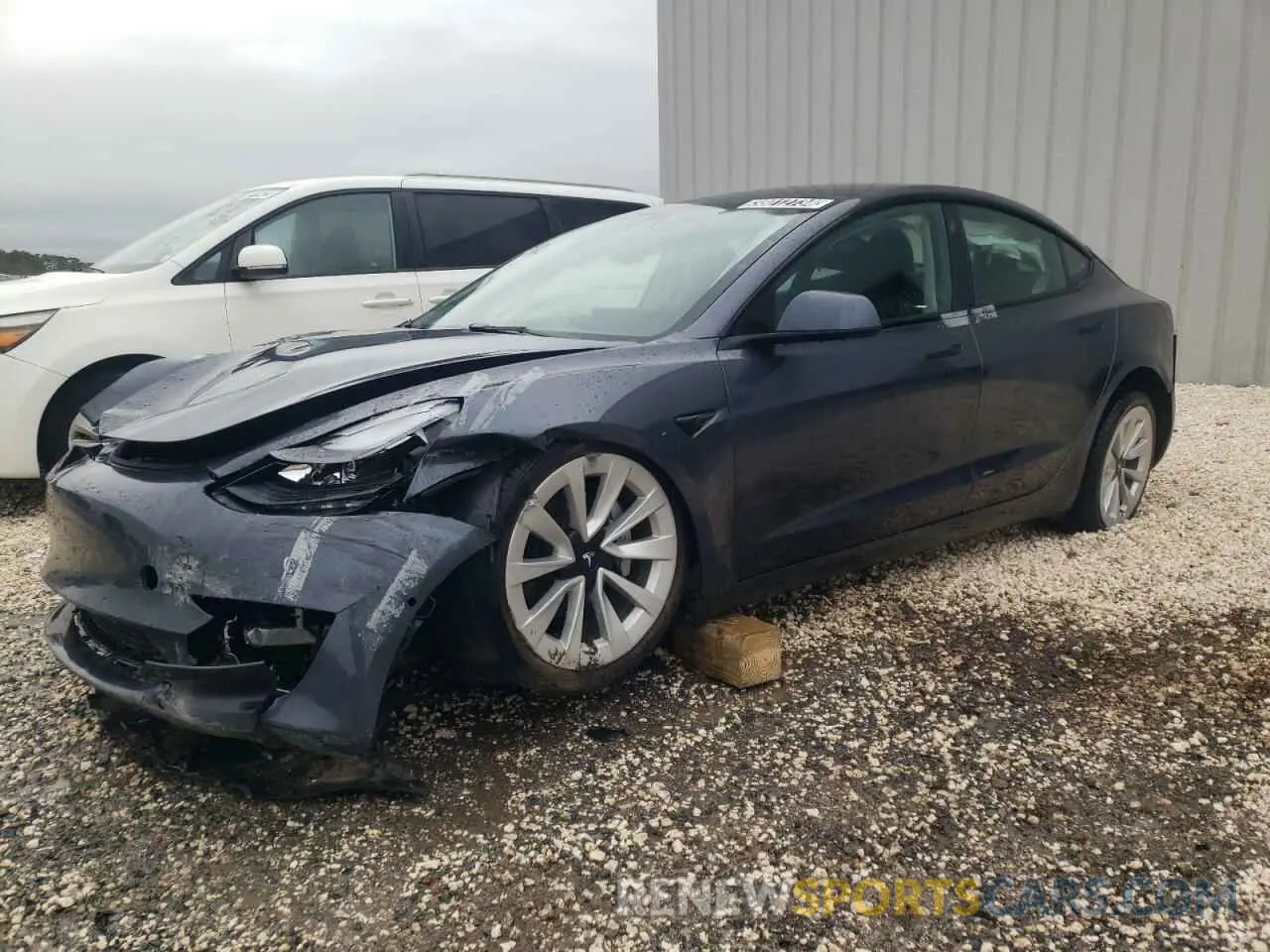 1 Photograph of a damaged car 5YJ3E1EA2NF370963 TESLA MODEL 3 2022