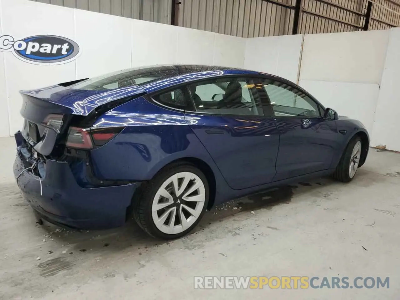 3 Photograph of a damaged car 5YJ3E1EA2NF371613 TESLA MODEL 3 2022