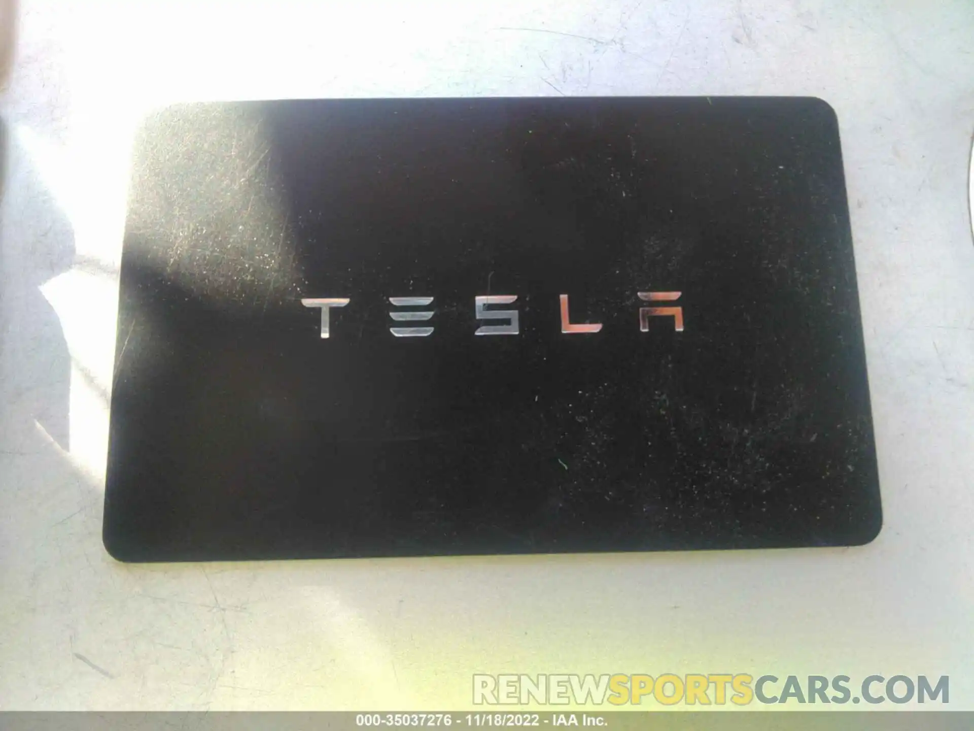 11 Photograph of a damaged car 5YJ3E1EA2NF374740 TESLA MODEL 3 2022