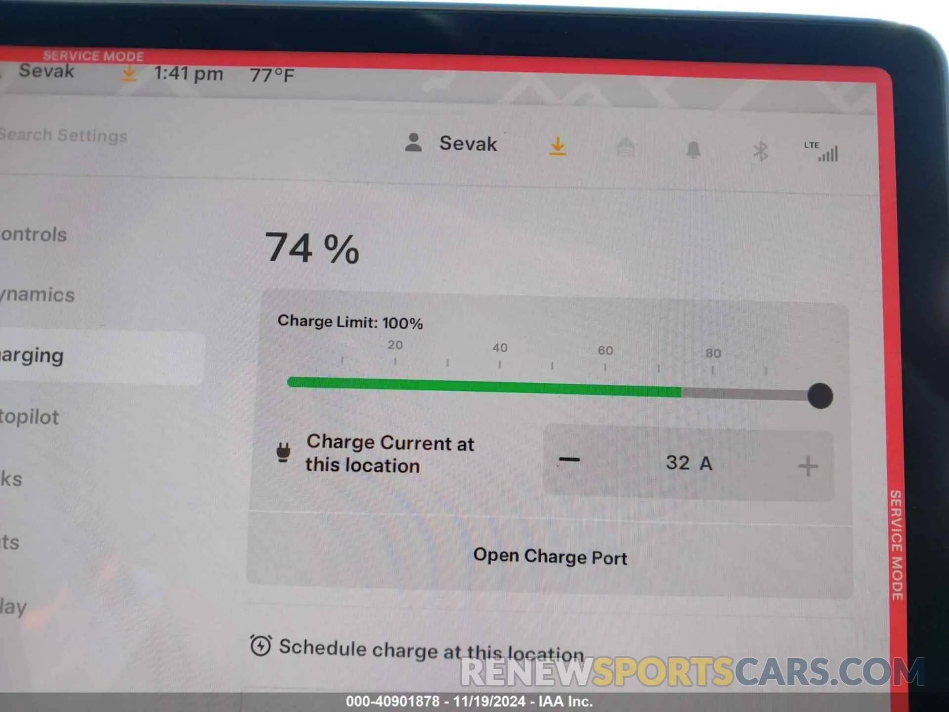 17 Photograph of a damaged car 5YJ3E1EA2NF376097 TESLA MODEL 3 2022