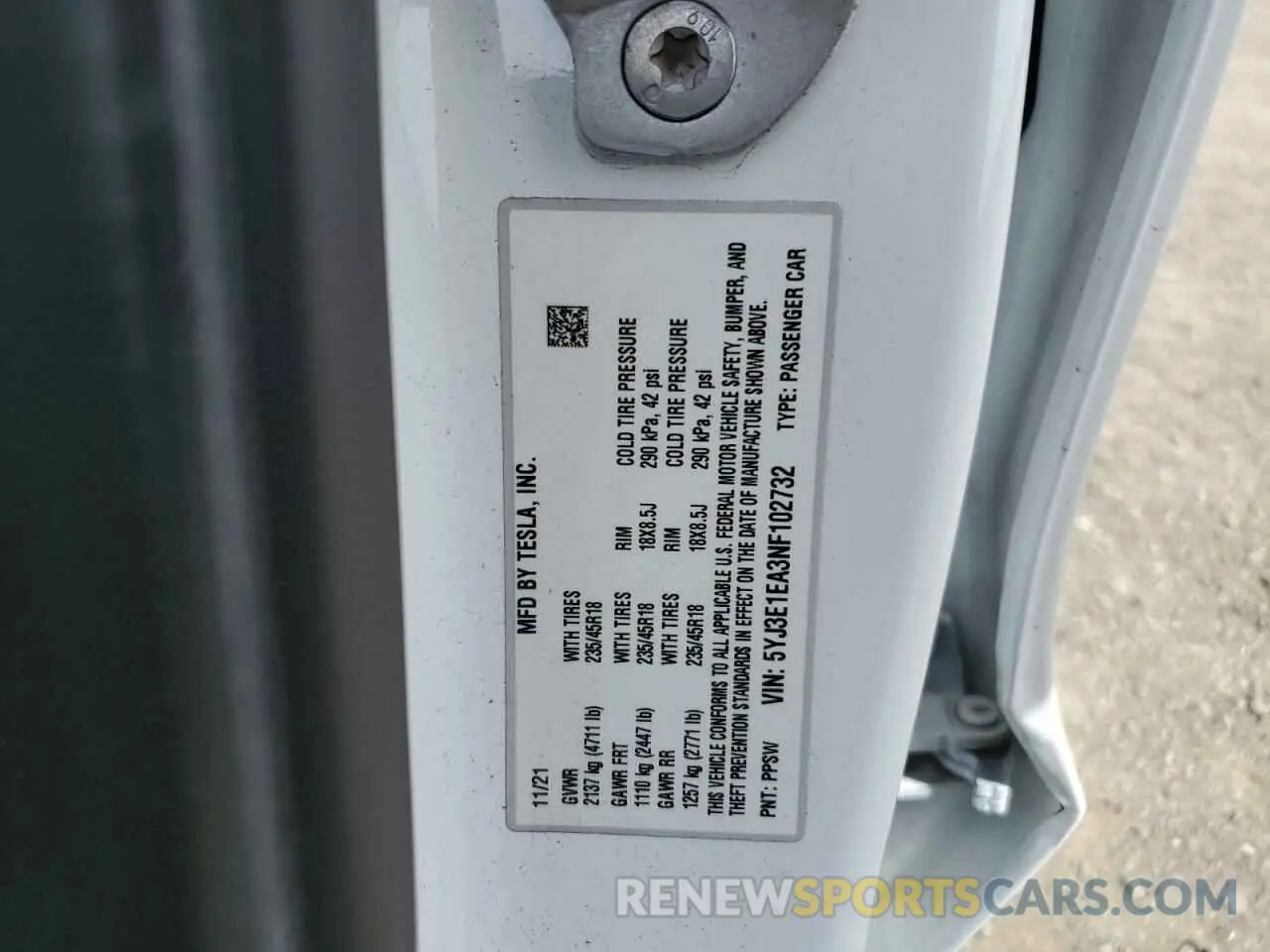 14 Photograph of a damaged car 5YJ3E1EA3NF102732 TESLA MODEL 3 2022