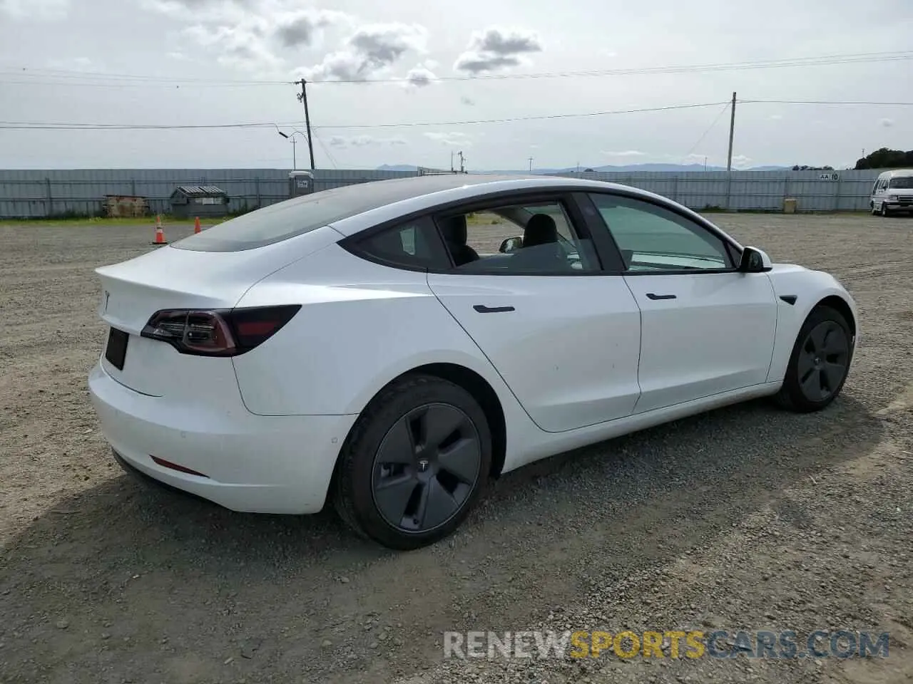 3 Photograph of a damaged car 5YJ3E1EA3NF102732 TESLA MODEL 3 2022
