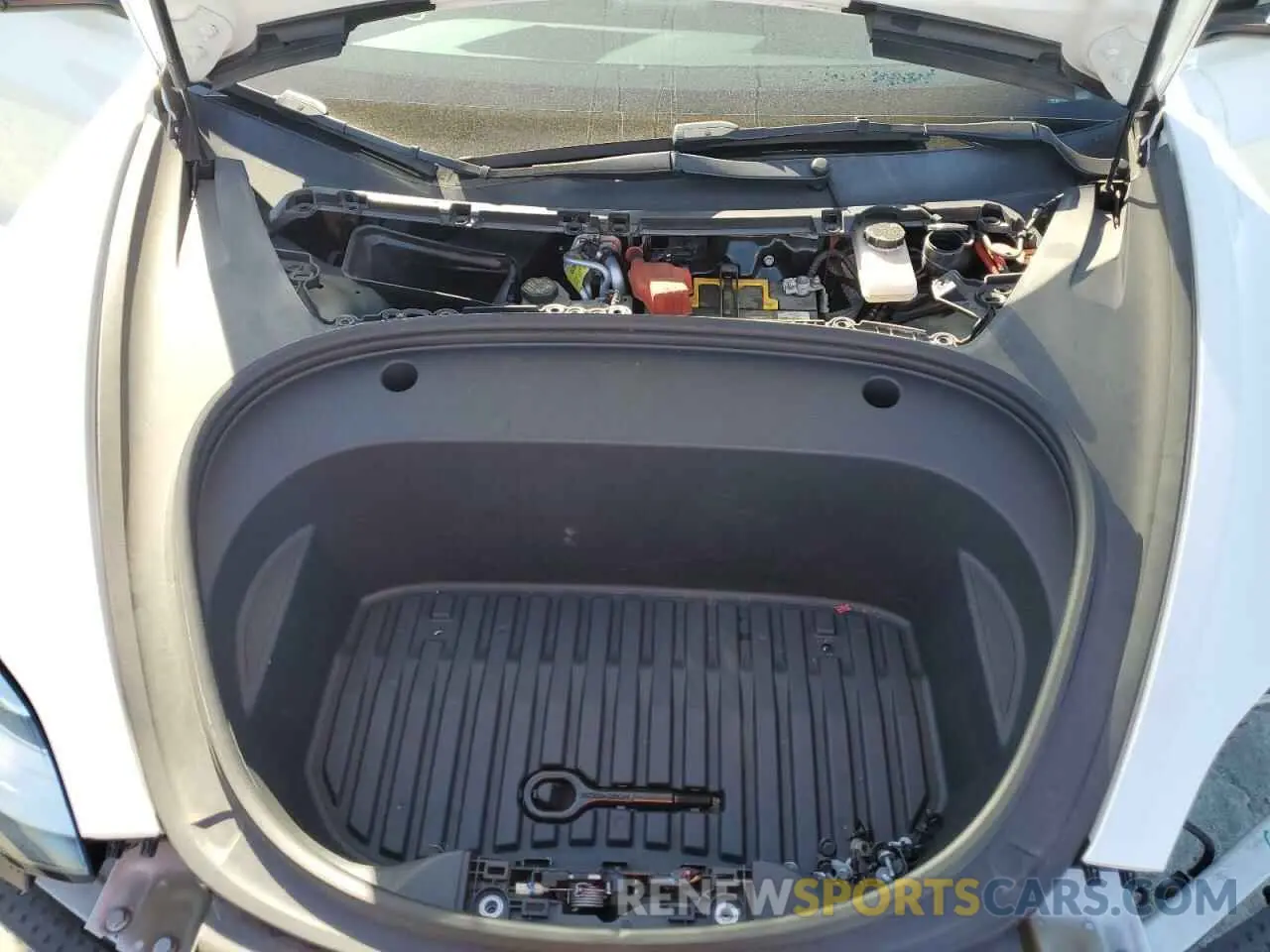 13 Photograph of a damaged car 5YJ3E1EA3NF125895 TESLA MODEL 3 2022
