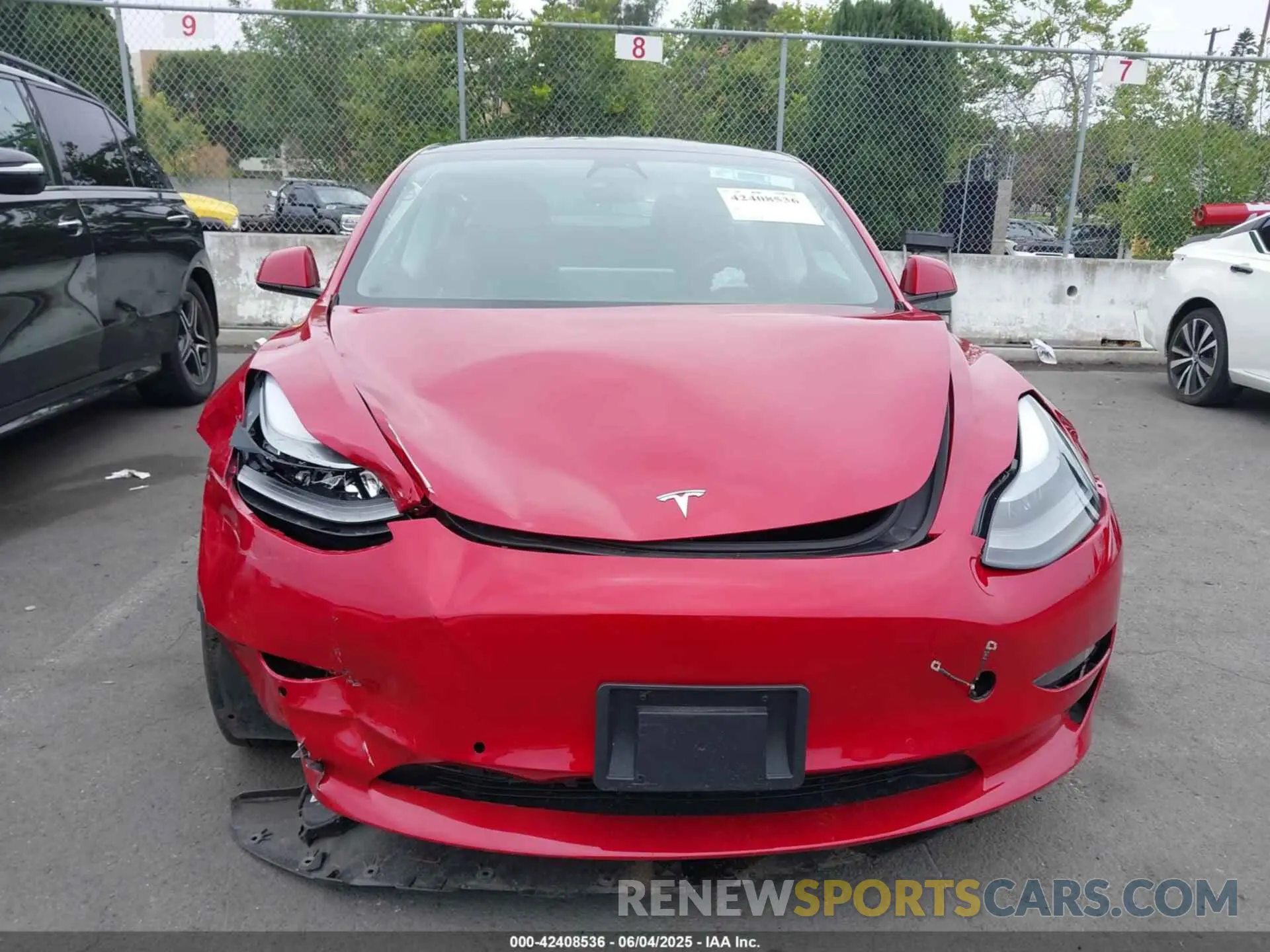 12 Photograph of a damaged car 5YJ3E1EA3NF131986 TESLA MODEL 3 2022