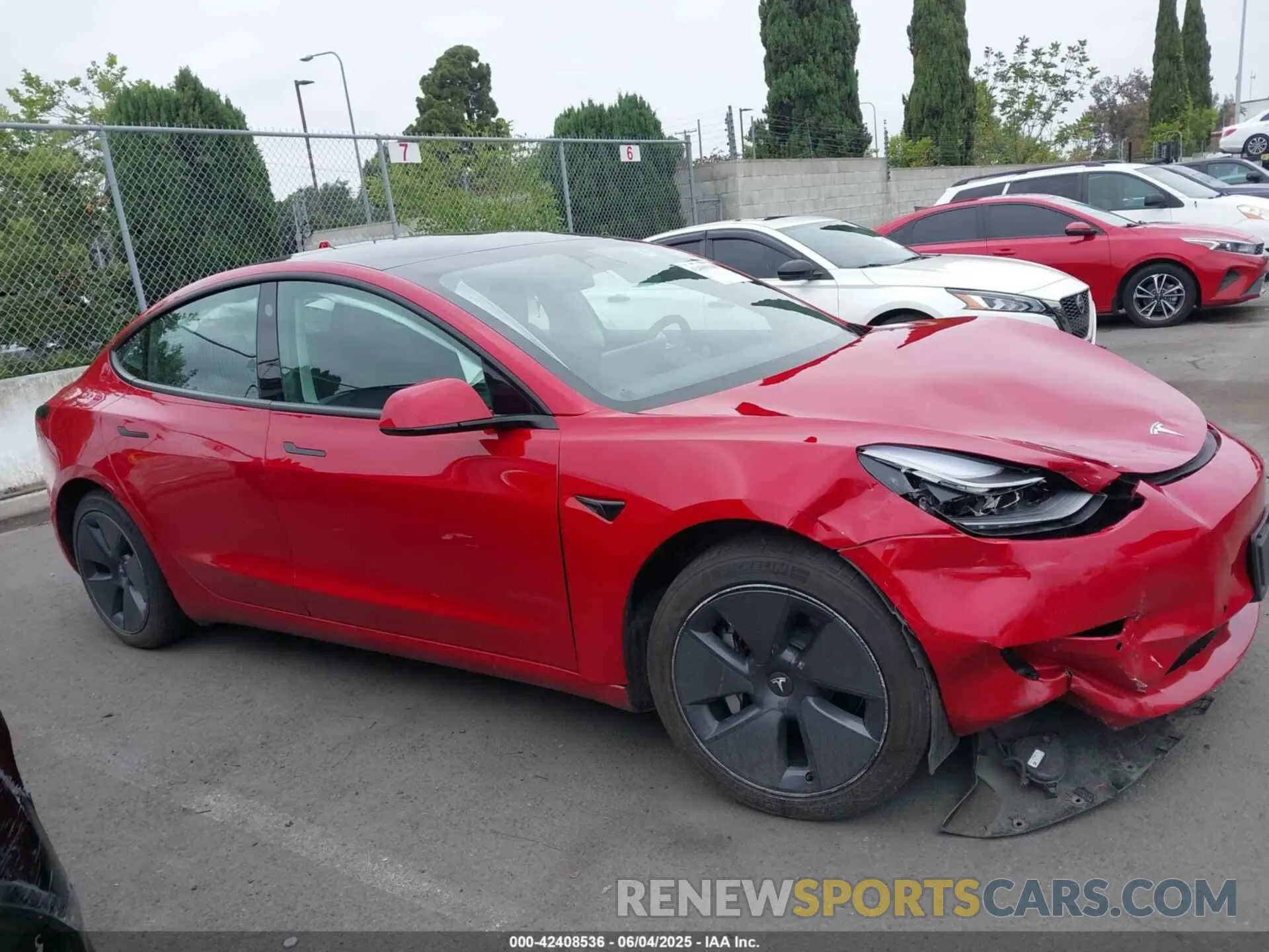 13 Photograph of a damaged car 5YJ3E1EA3NF131986 TESLA MODEL 3 2022