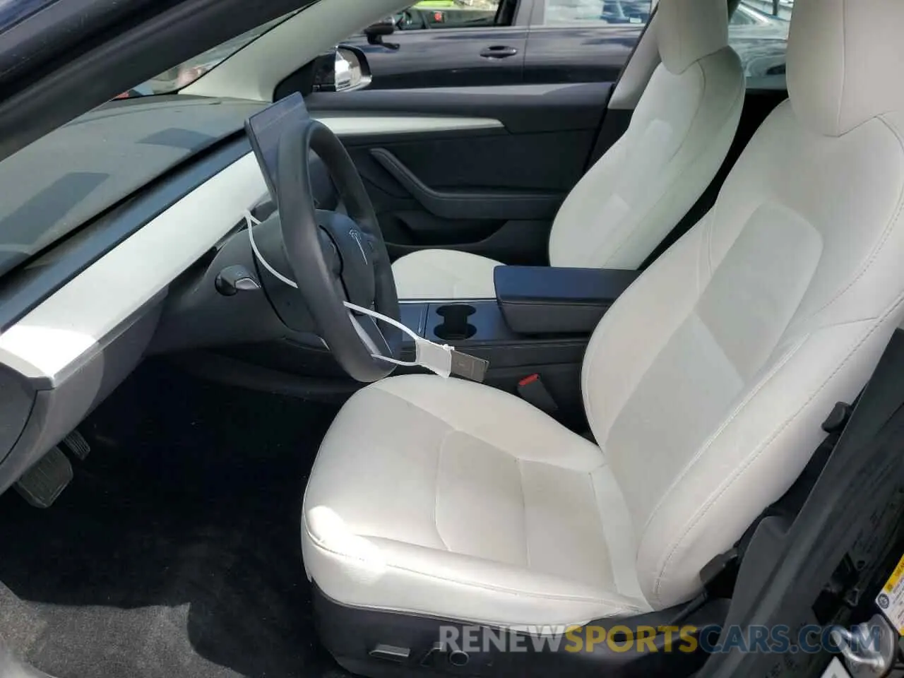 7 Photograph of a damaged car 5YJ3E1EA3NF138582 TESLA MODEL 3 2022