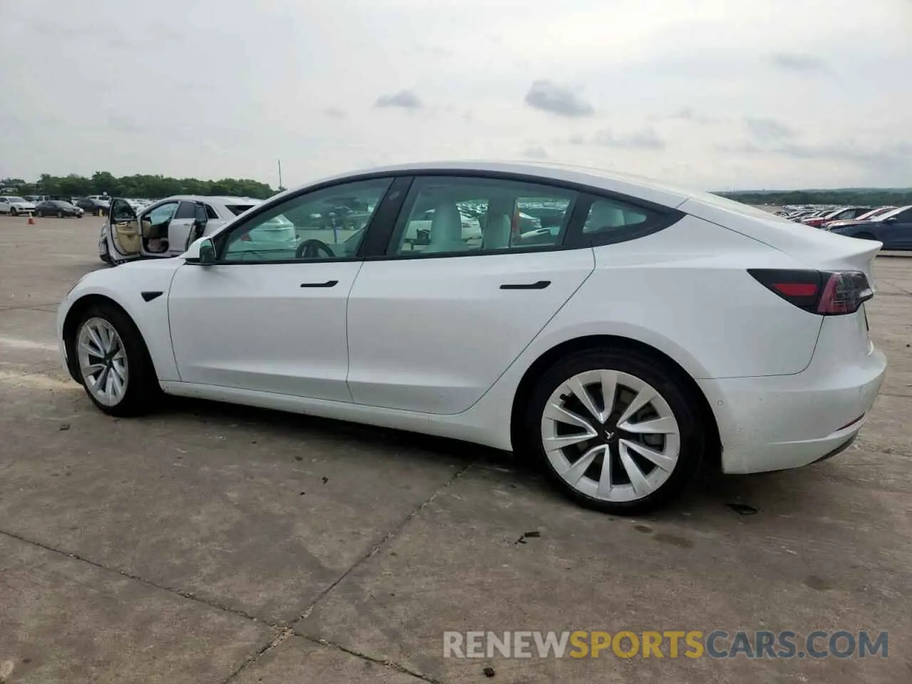2 Photograph of a damaged car 5YJ3E1EA3NF154149 TESLA MODEL 3 2022