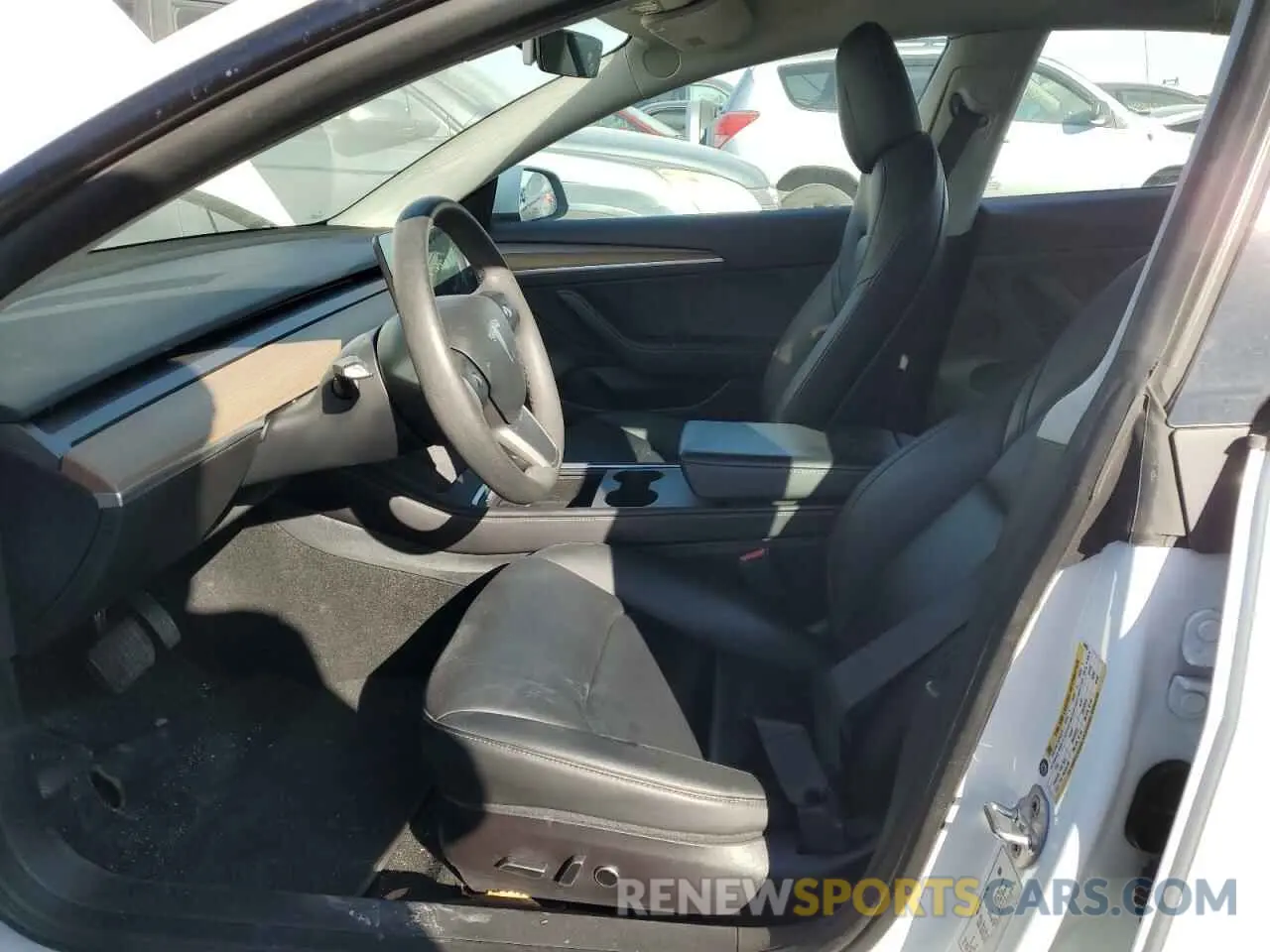 7 Photograph of a damaged car 5YJ3E1EA3NF154863 TESLA MODEL 3 2022