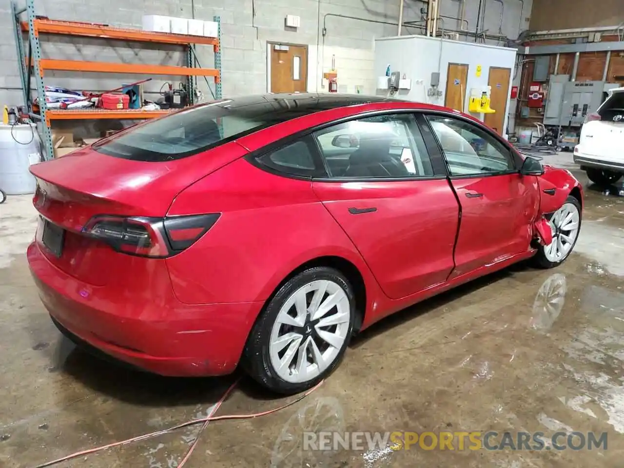 3 Photograph of a damaged car 5YJ3E1EA3NF184915 TESLA MODEL 3 2022