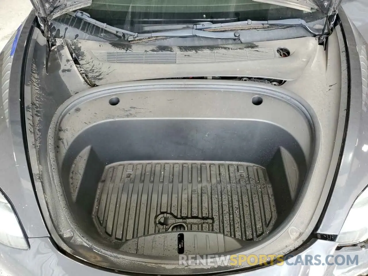 11 Photograph of a damaged car 5YJ3E1EA3NF188947 TESLA MODEL 3 2022