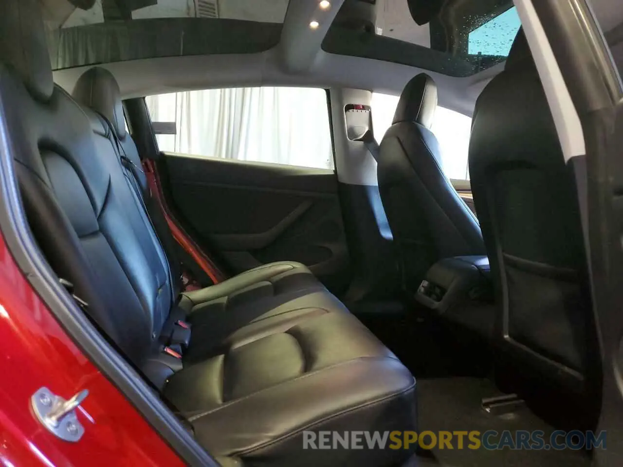 10 Photograph of a damaged car 5YJ3E1EA3NF190651 TESLA MODEL 3 2022