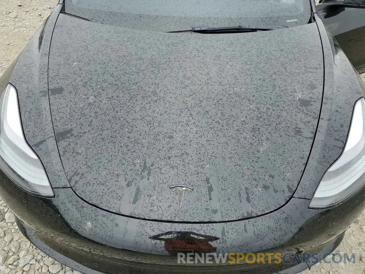 11 Photograph of a damaged car 5YJ3E1EA3NF193291 TESLA MODEL 3 2022