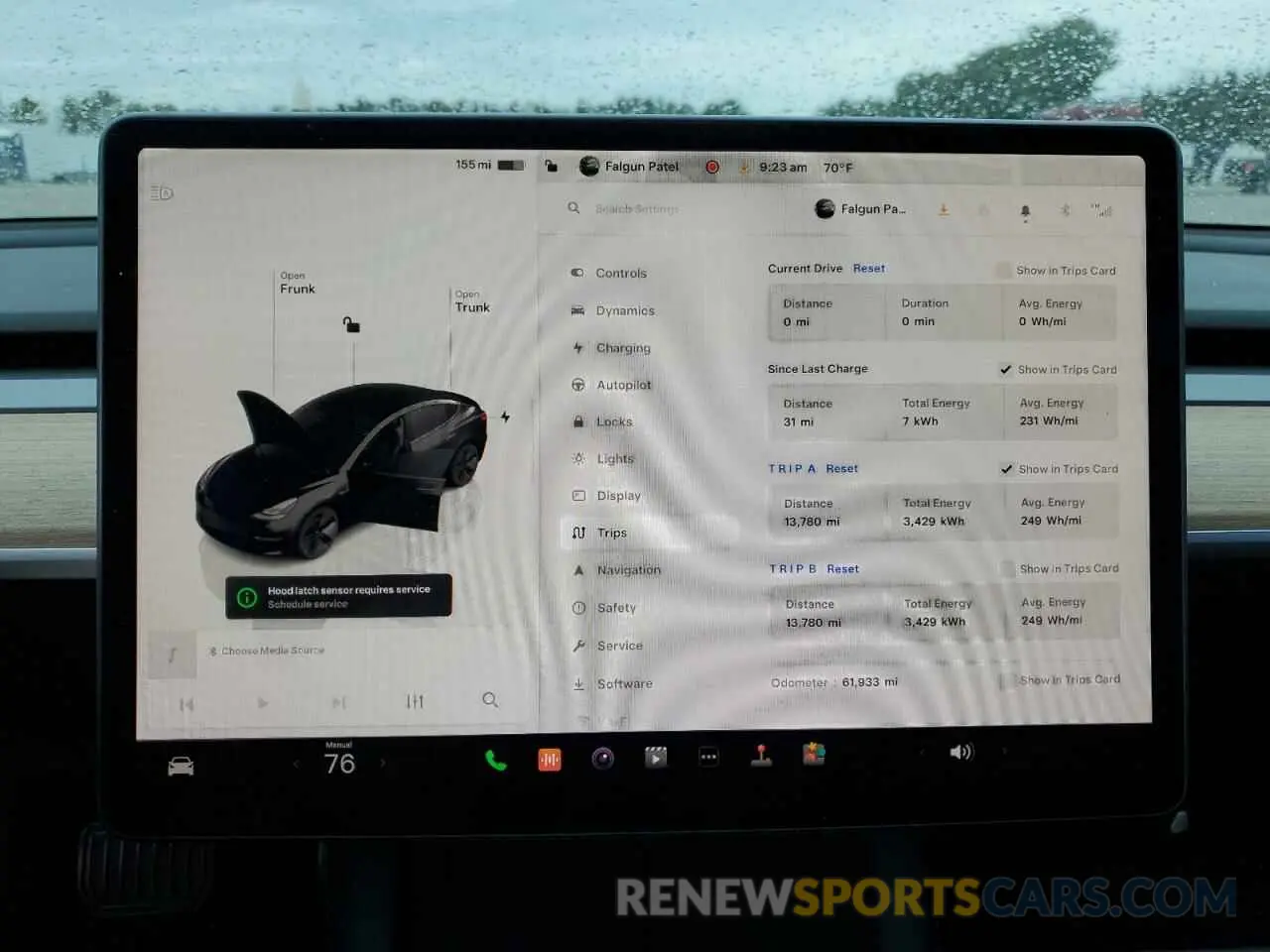 9 Photograph of a damaged car 5YJ3E1EA3NF193291 TESLA MODEL 3 2022