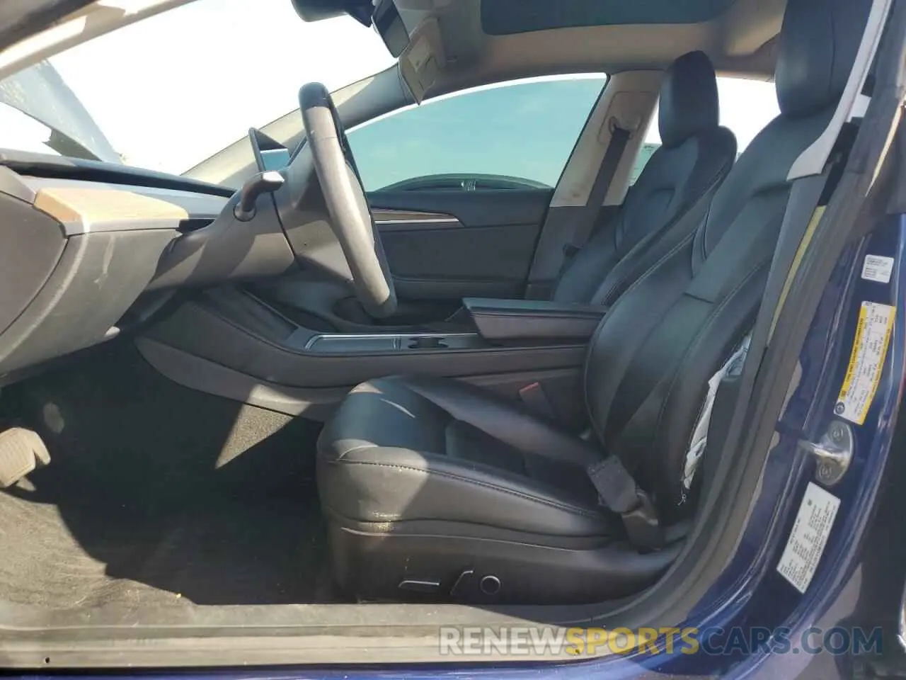 7 Photograph of a damaged car 5YJ3E1EA3NF285775 TESLA MODEL 3 2022