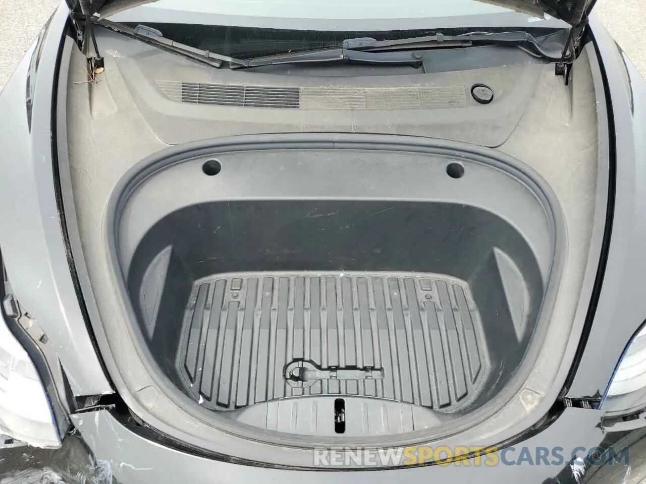 11 Photograph of a damaged car 5YJ3E1EA3NF287431 TESLA MODEL 3 2022