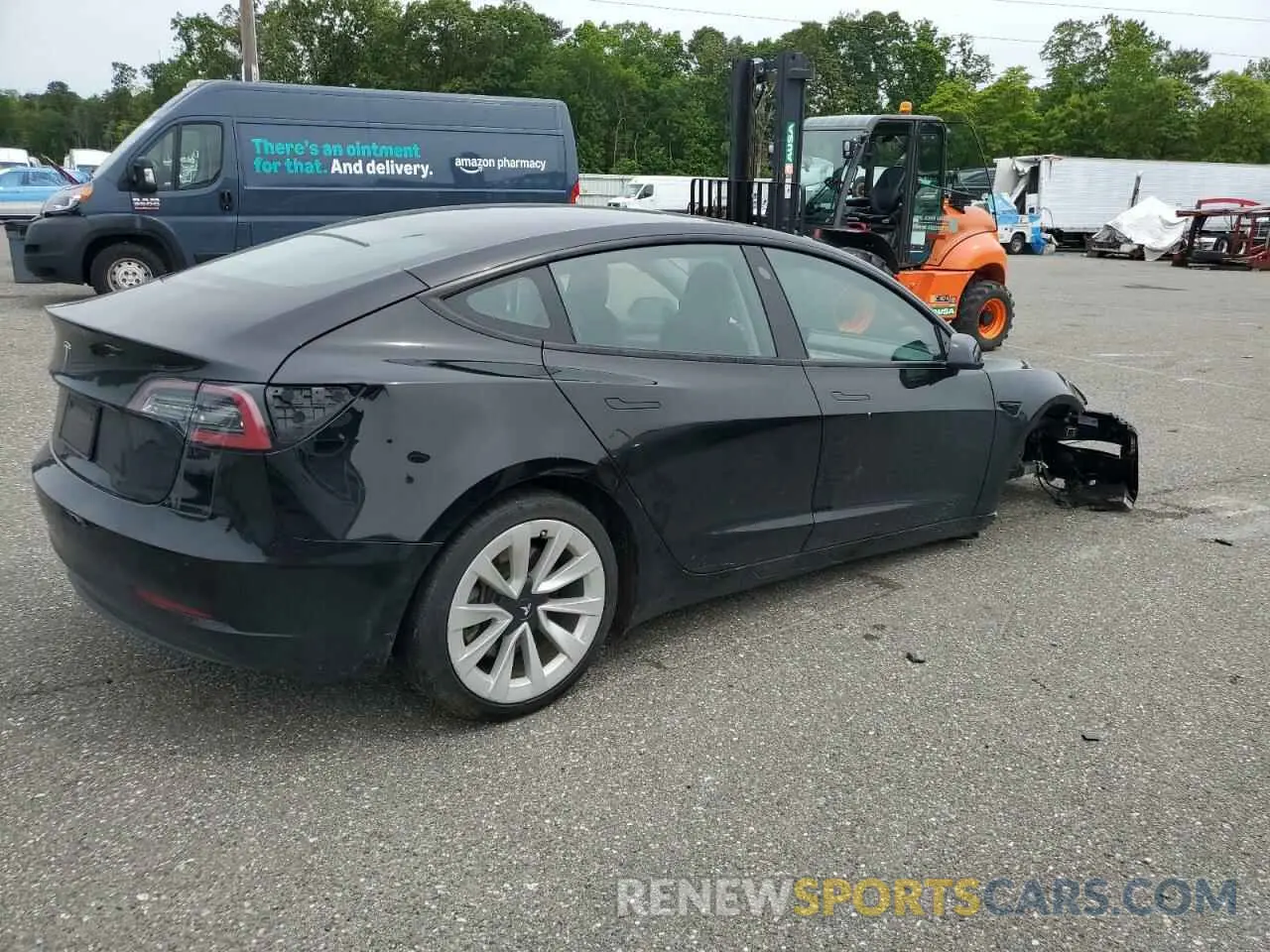 3 Photograph of a damaged car 5YJ3E1EA3NF287431 TESLA MODEL 3 2022
