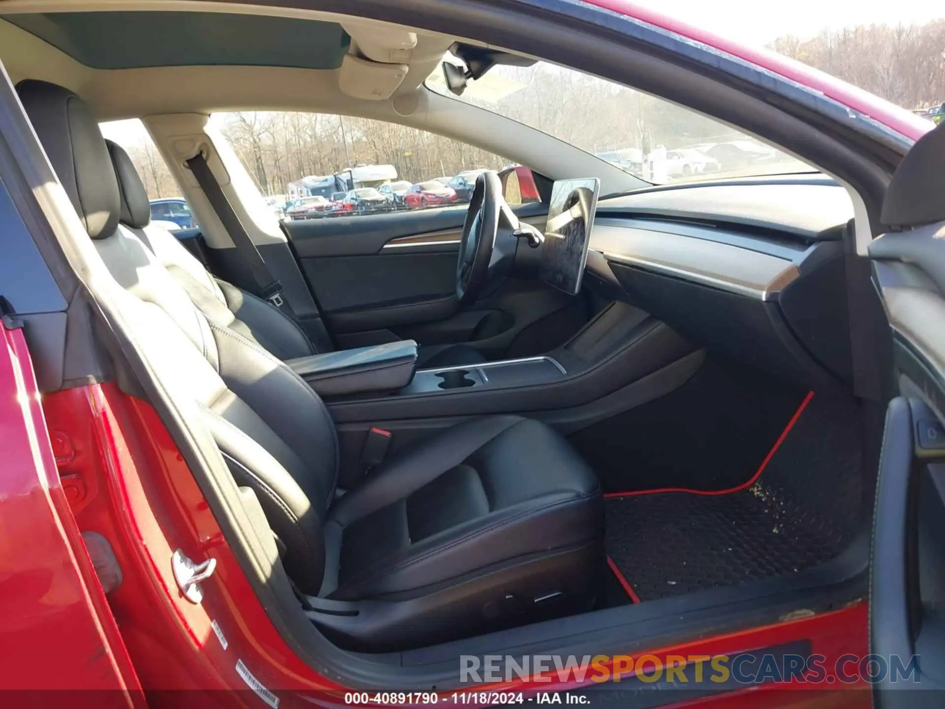 5 Photograph of a damaged car 5YJ3E1EA3NF288336 TESLA MODEL 3 2022