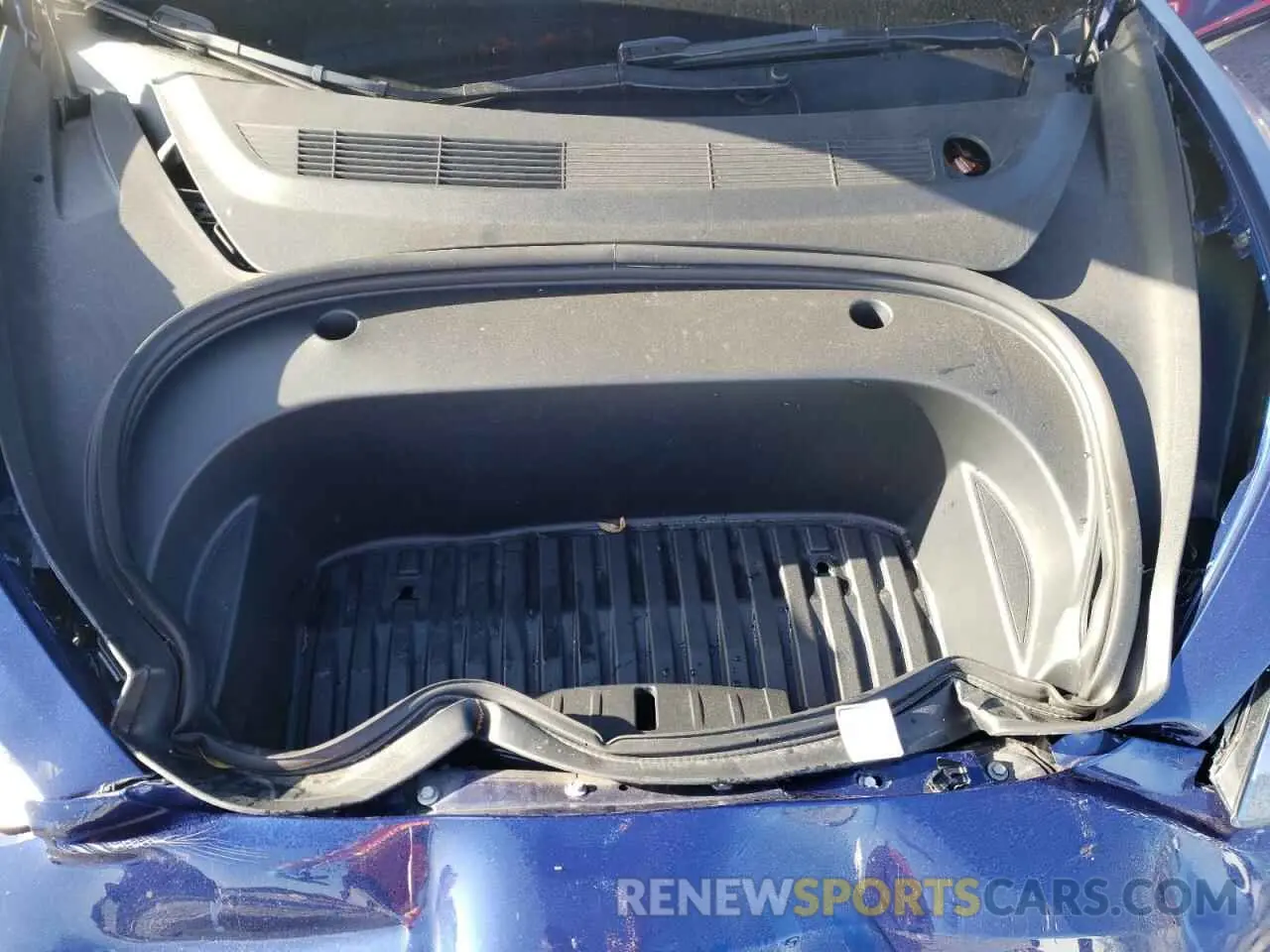 12 Photograph of a damaged car 5YJ3E1EA3NF296629 TESLA MODEL 3 2022