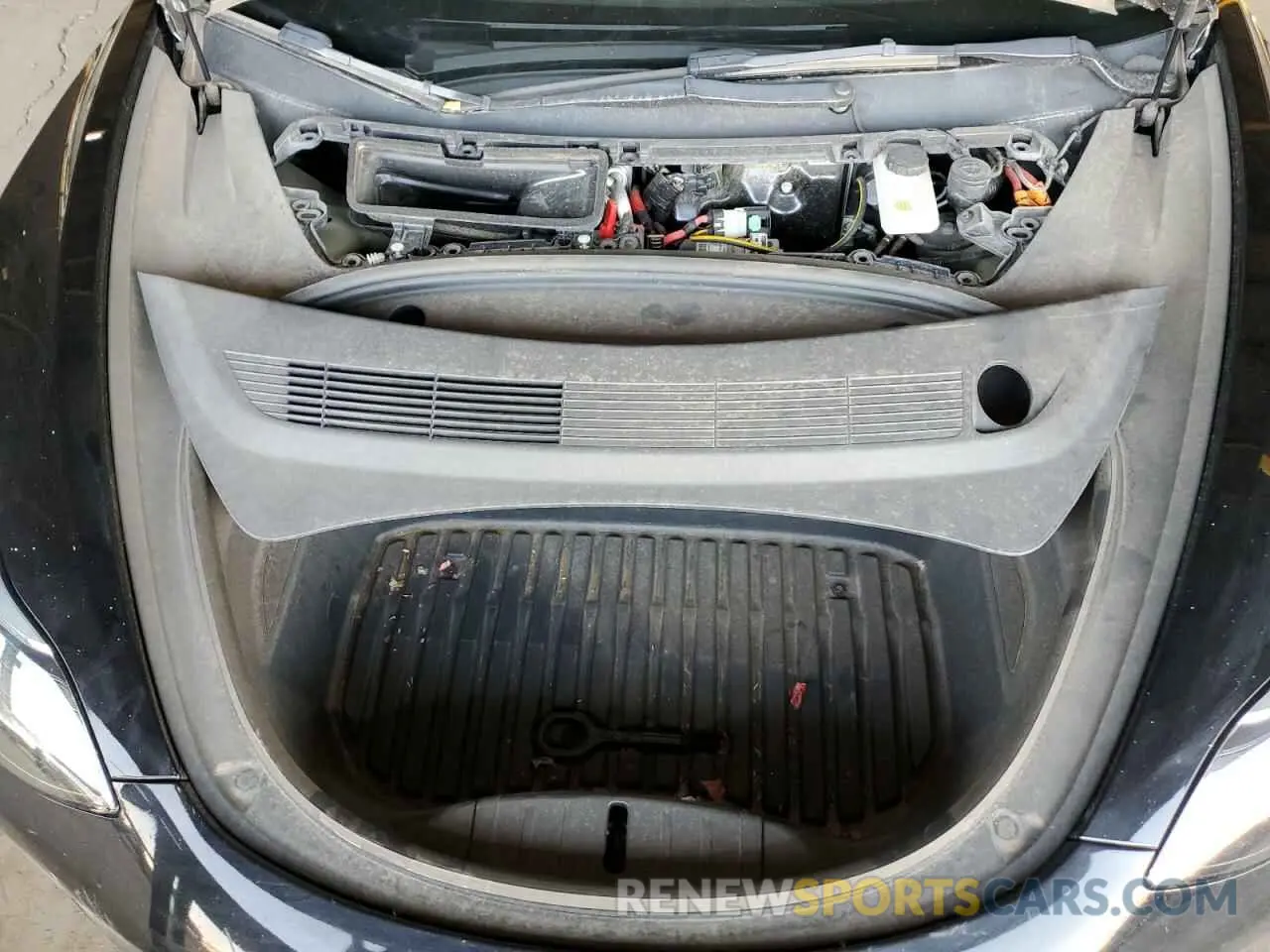 11 Photograph of a damaged car 5YJ3E1EA3NF303997 TESLA MODEL 3 2022